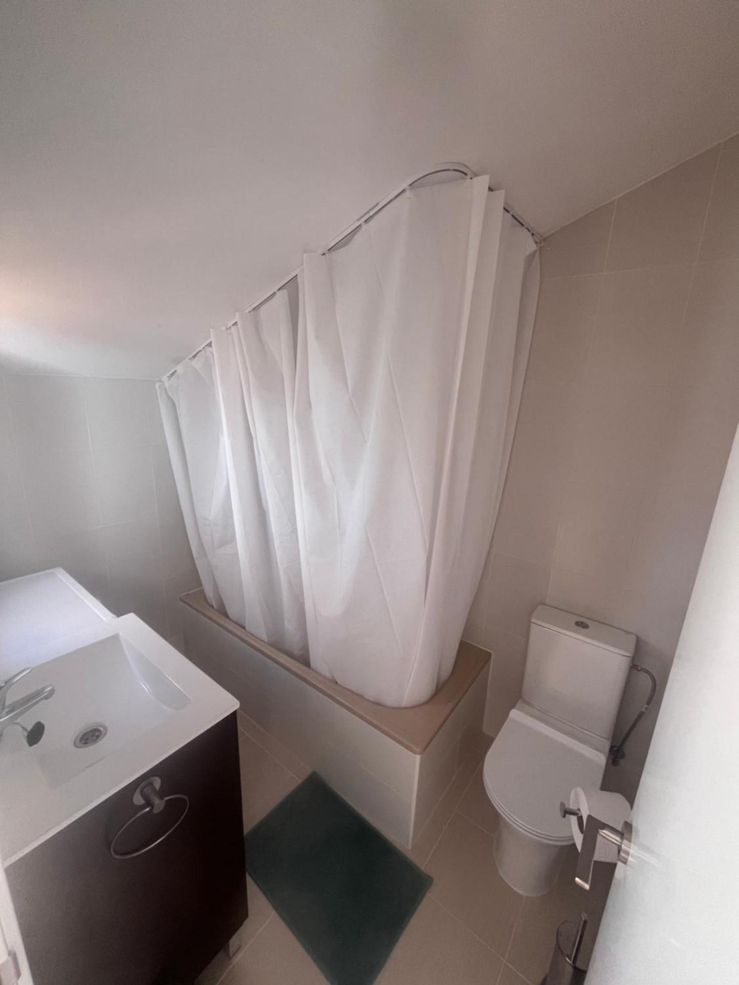 Apartamento Lidia Planta 2, La Carihuela 1ª Linea Playa, Vistas Mar, Buhardilla 1 Dormitorio, 40 M2, 1-3 Huesped, Terraza, Wifi Торемолинос Екстериор снимка