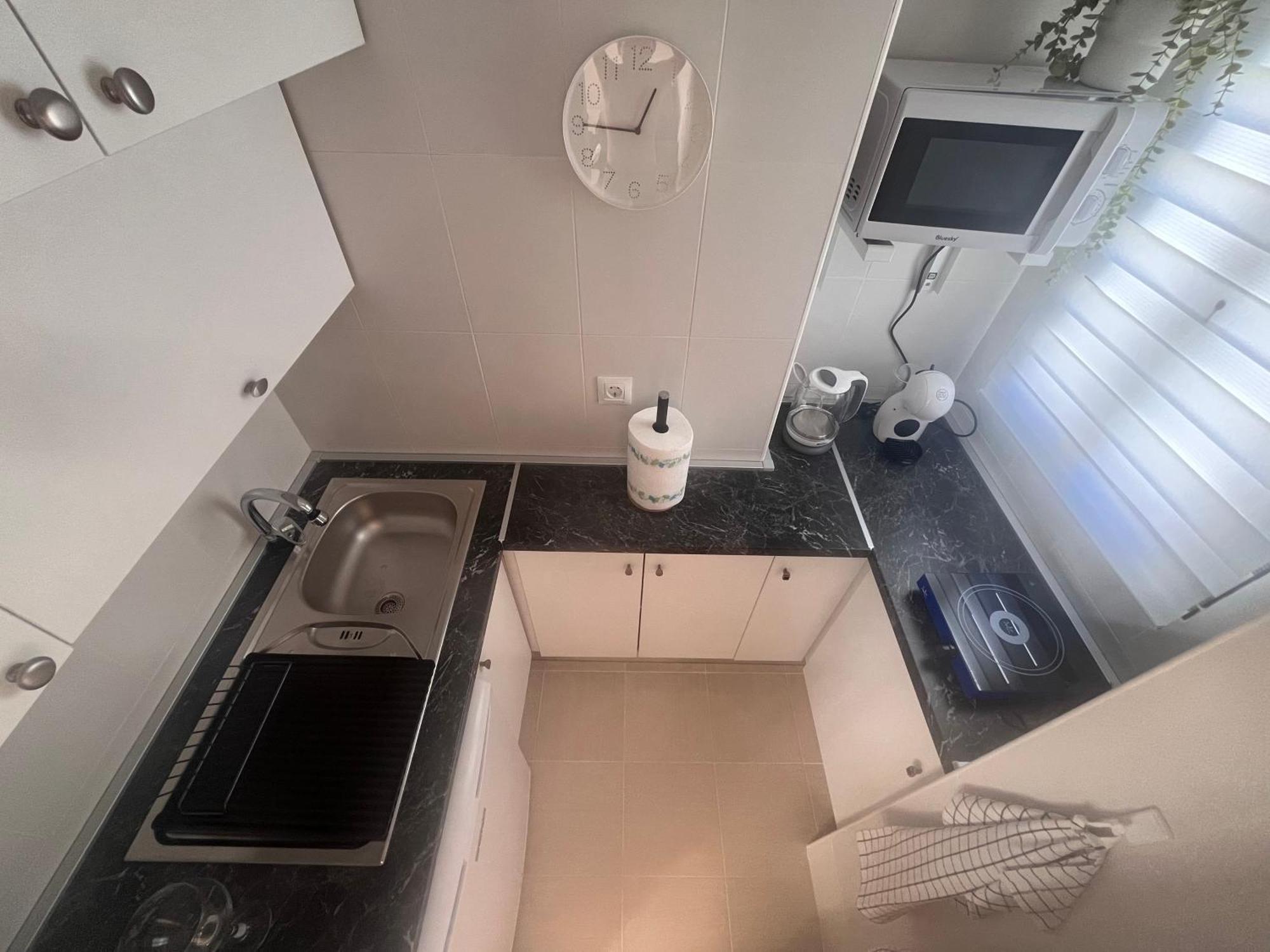 Apartamento Lidia Planta 2, La Carihuela 1ª Linea Playa, Vistas Mar, Buhardilla 1 Dormitorio, 40 M2, 1-3 Huesped, Terraza, Wifi Торемолинос Екстериор снимка