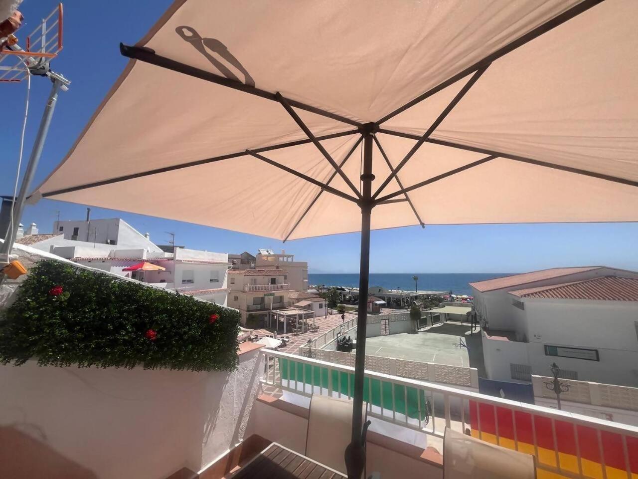 Apartamento Lidia Planta 2, La Carihuela 1ª Linea Playa, Vistas Mar, Buhardilla 1 Dormitorio, 40 M2, 1-3 Huesped, Terraza, Wifi Торемолинос Екстериор снимка