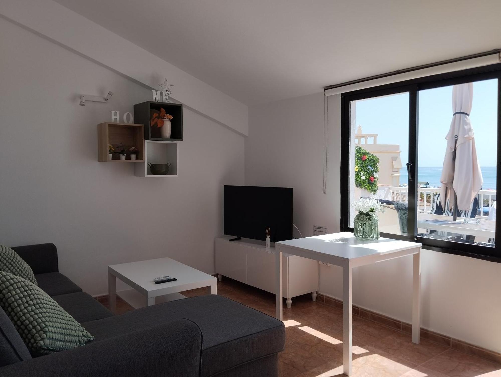 Apartamento Lidia Planta 2, La Carihuela 1ª Linea Playa, Vistas Mar, Buhardilla 1 Dormitorio, 40 M2, 1-3 Huesped, Terraza, Wifi Торемолинос Екстериор снимка